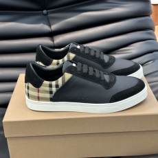 Burberry Low Shoes